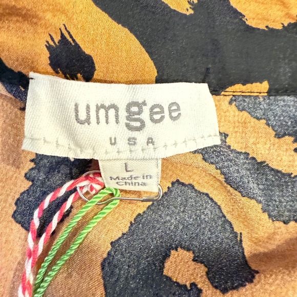 NWT Umgee Large gold black Leopard button blouse quiet luxury old money women - Picture 6 of 10